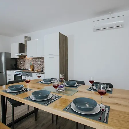 House Marija Drvenik Mali Tatil Evi *