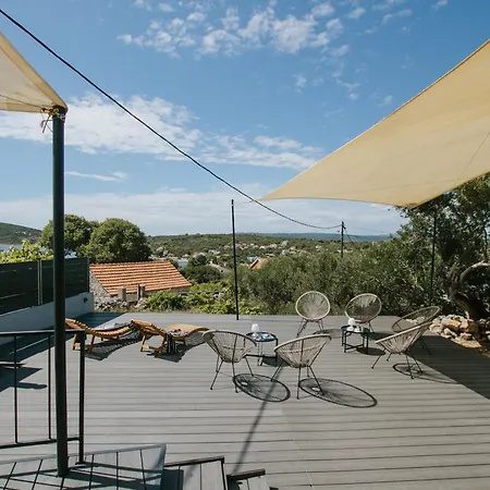 House Marija Drvenik Mali Дом отдыха *