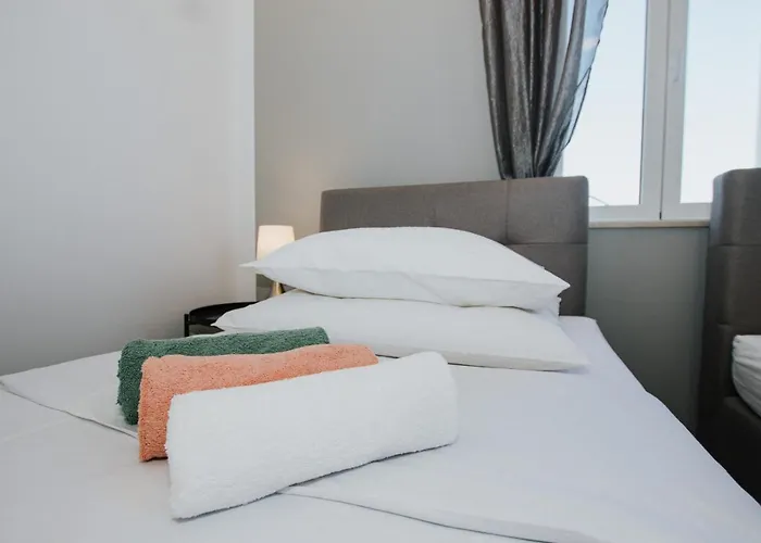 House Marija Drvenik Mali * Trogir