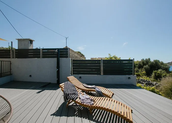 House Marija Drvenik Mali *